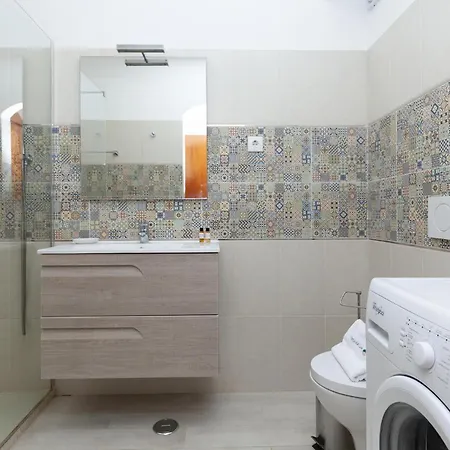 Magnolia Sea View Lagos