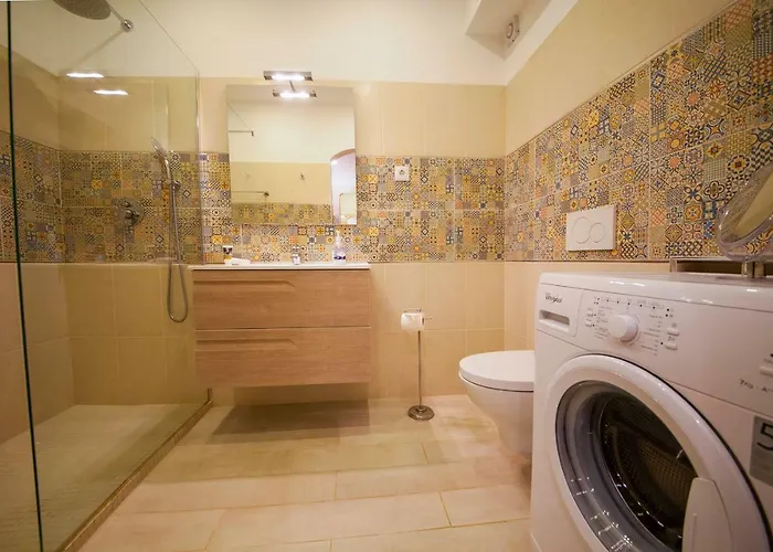 Magnolia Sea View 아파트