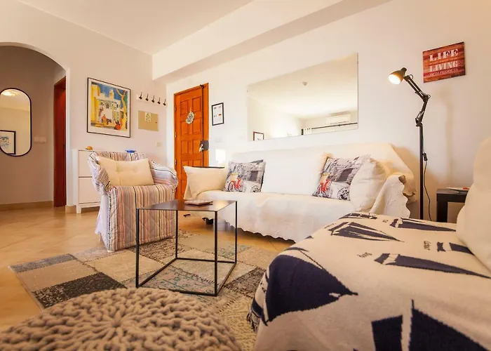 Magnolia Sea View * 라고스