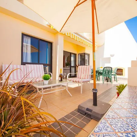 A08 - Magnolia Sea View Apartment *